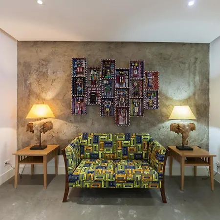 아파트 Flh Madragoa Flat With Art And Terrace