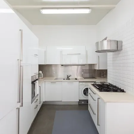 Flh Madragoa Flat With Art And Terrace 아파트 리스본